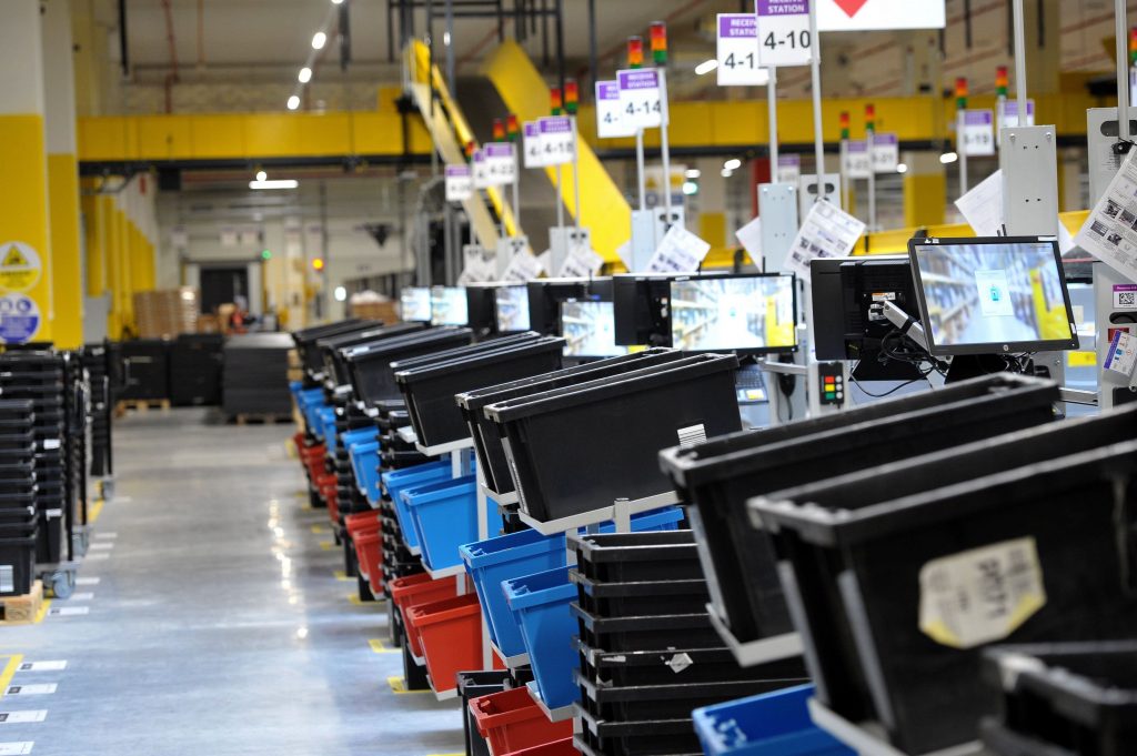 Centro logístico de Amazon en Polonia :: Efe